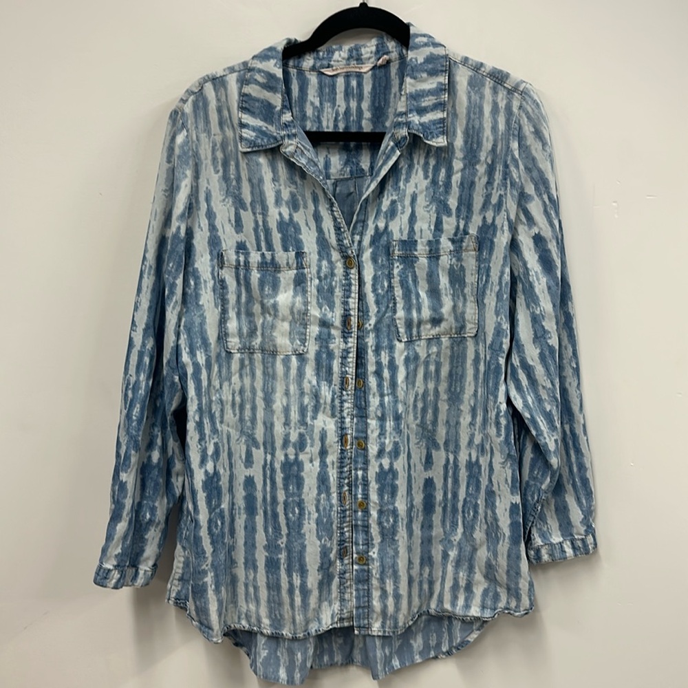 Soft Surroundings tie dye chambray tunic button down shirt PXL